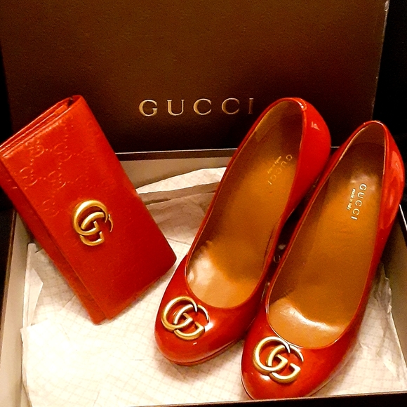 Gucci Shoes - 🦋👠Authentic Gucci Heels 👠👠